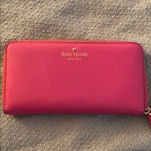 Kate Spade zip-around continental wallet